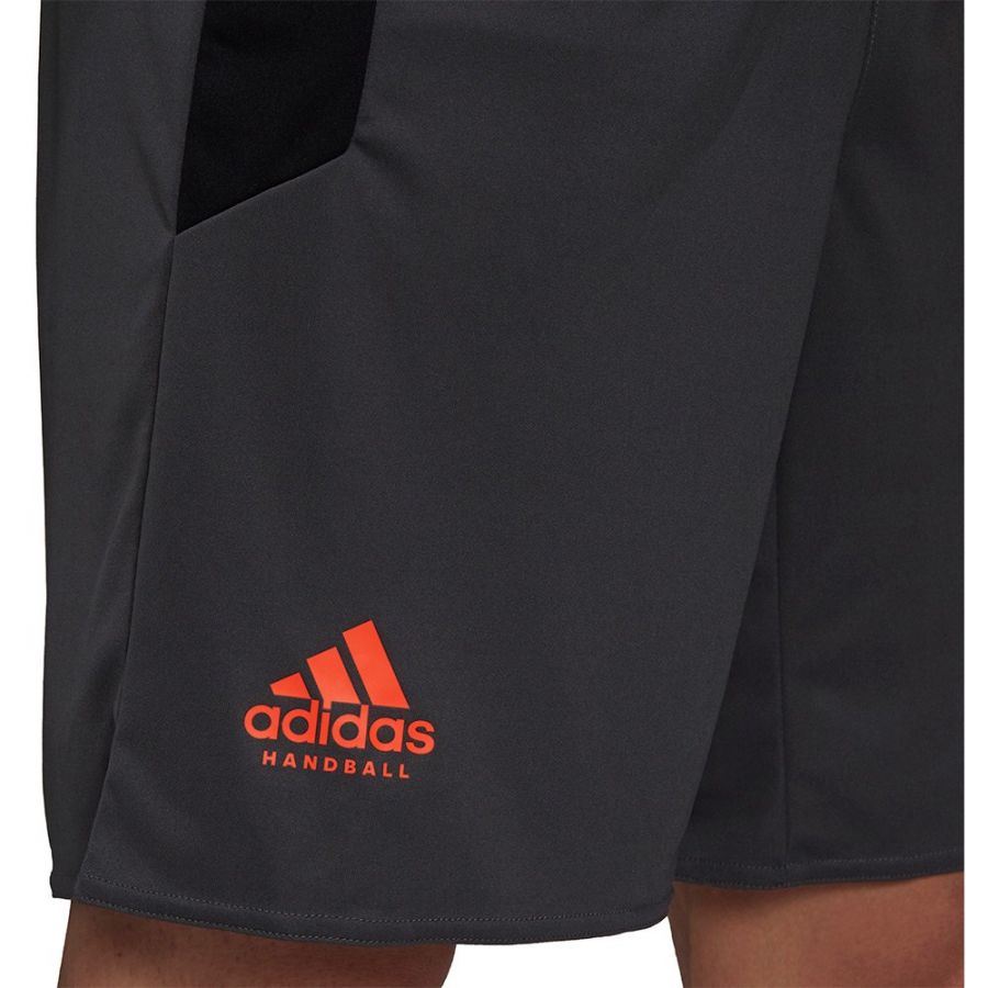 Short gris Adidas